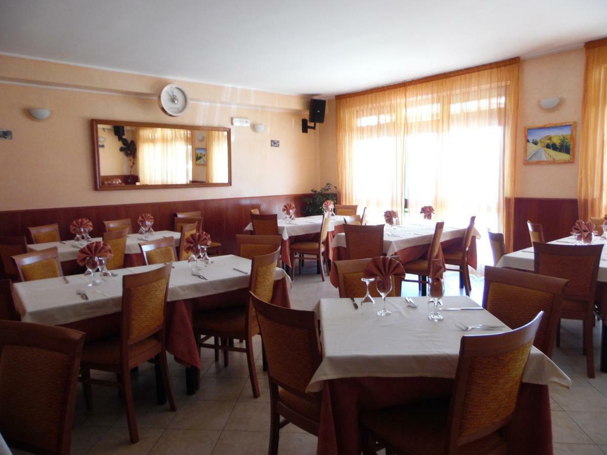 Hotel Coste Del Lago Limosano Екстериор снимка